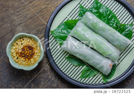 Fresh Spring Roll Fresh Spring Roll 16721525