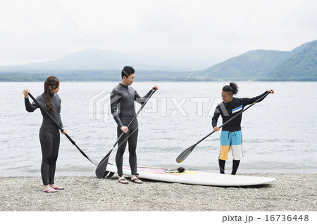 アウトドアファミリー 16736448