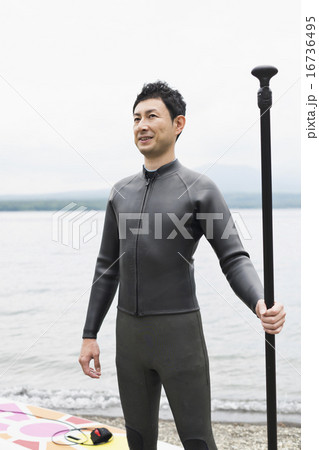 アウトドアファミリー 16736495