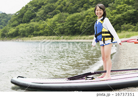 アウトドアファミリー 16737351