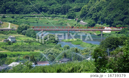 飯山市古牧橋と灌水の夏 16739379