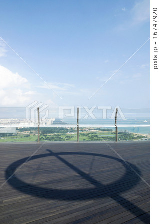 シンガポール　サンズ・スカイパークのデッキ 16747920