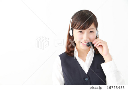 コールセンター女性イメージ コールセンター女性イメージ 16753483