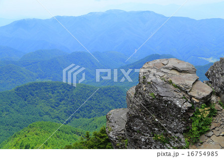 王ヶ鼻　板状節理 16754985