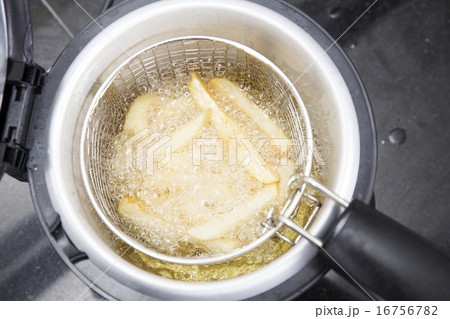 French fried in hot vegetable oil 16756782
