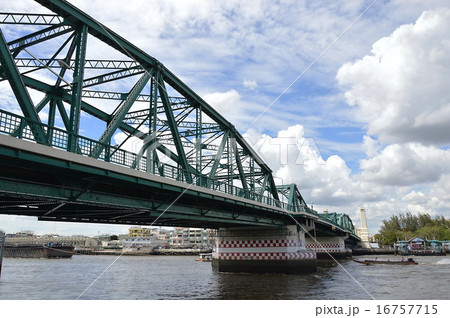 bridge across the river 16757715