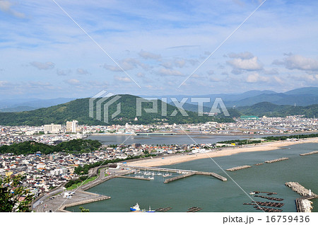 片男波海岸と名草山 16759436
