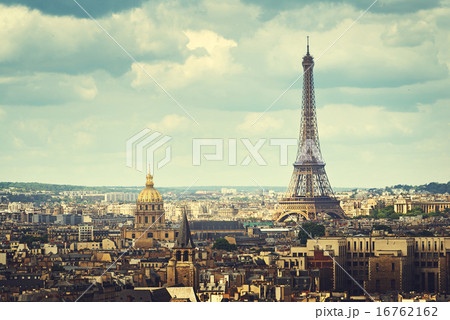 View on Eiffel Tower, Paris, France 16762162