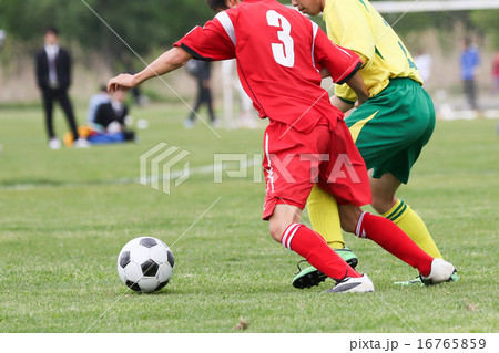 サッカー　フットボール 16765859