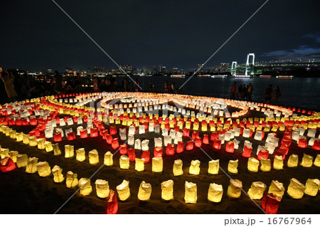お台場のペーパーランプ 16767964