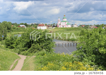 スズダリ 16769456