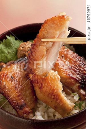 焼き鳥丼 焼き鳥丼 16769974