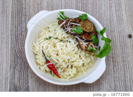 Risotto with eggplant Risotto with eggplant 16771800