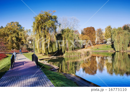 Moczydlo Park in Warsaw 16773110