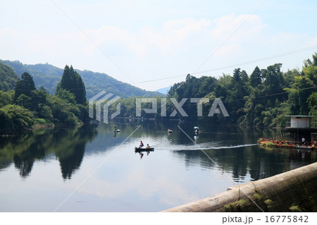 三島ダム・三島湖（君津市） 16775842
