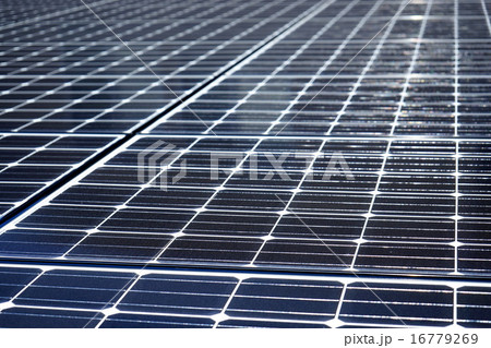 輝く住宅用ソーラーパネル / Shining Solar panel (Solar cell) 輝く住宅用ソーラーパネル / Shining Solar panel (Solar cell) 16779269