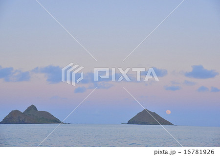 ラニカイの満月 16781926