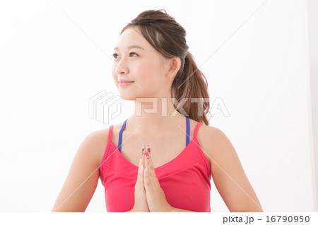 a fine-looking woman 16790950