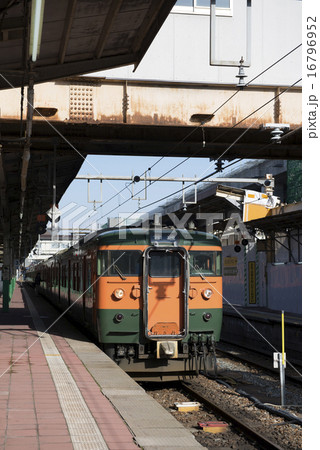 新潟駅 16796952