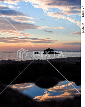 風流島の夕暮れ 16801748