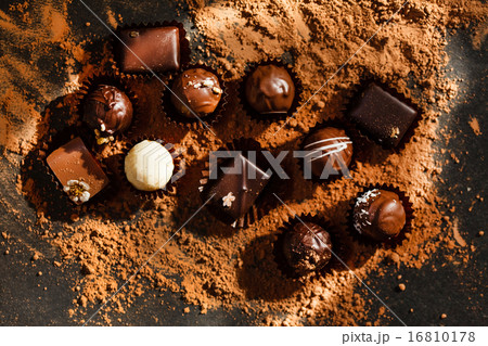 chocolate sweets chocolate sweets 16810178