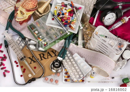 Medical Still Life Medical Still Life 16816002