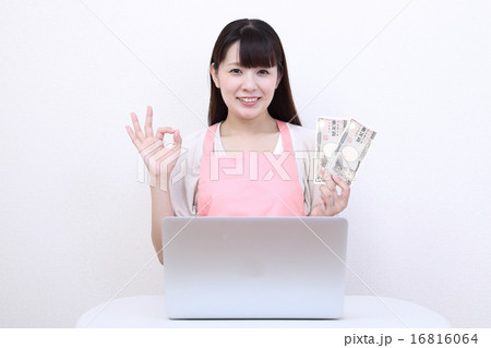 副業　主婦　家計　やりくり　へそくり 16816064