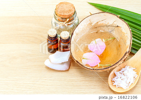 Natural Spa Ingredients . Natural Spa Ingredients . 16822106
