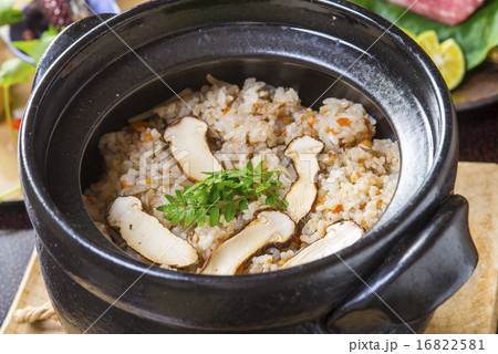 釜炊き松茸ごはん 16822581