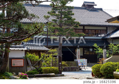 古い町並み - 近江八幡 古い町並み - 近江八幡 16825396