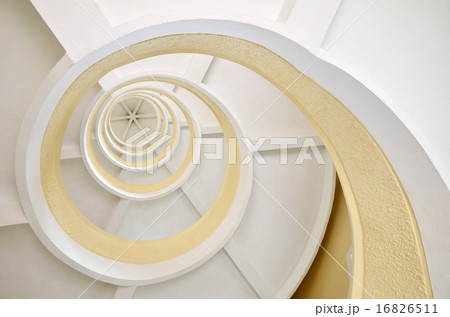 Spiral Staircase in a Pagoda 16826511