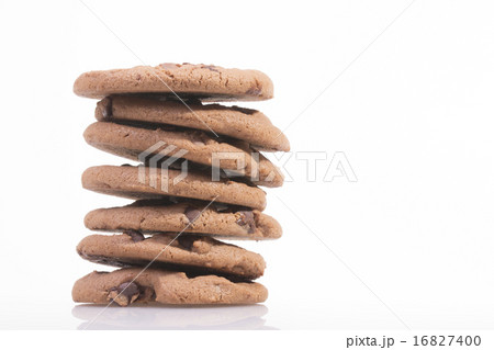 Chocolate chip cookie on white 16827400