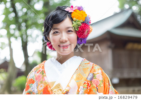 Bride's kimono by "Wasou" 16829479