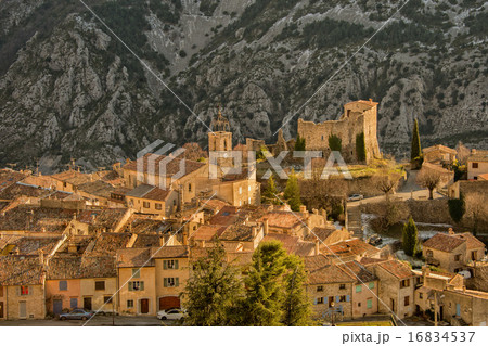 provence mountain village saint paul de vence road 16834537