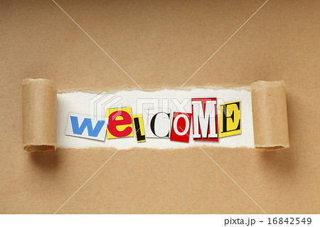 Welcome マグネットで出来ている雑誌の切り抜き文字の写真素材 Welcome マグネットで出来ている雑誌の切り抜き文字の写真素材
