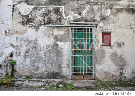 Old wall and door 16843437