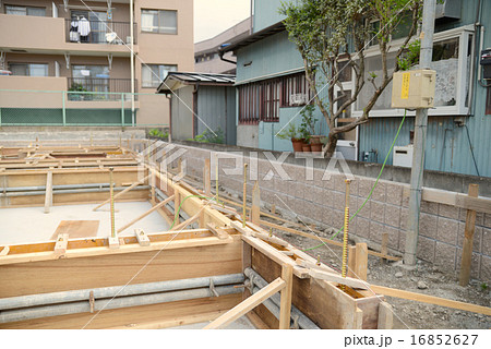 住宅基礎の型枠 住宅基礎の型枠 16852627