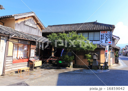 真夏の日田豆田町 真夏の日田豆田町 16859042
