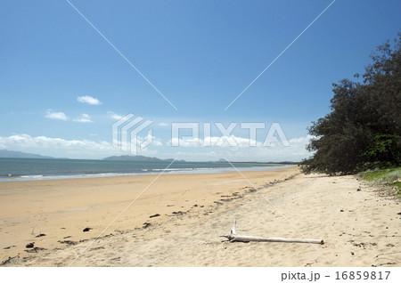 サンダースビーチ、タウンズビル、グレートバリアリーフ、オーストラリア-2 16859817