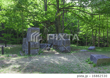 世界遺産　橋野高炉跡　二番高炉（岩手県釜石市） 16862530