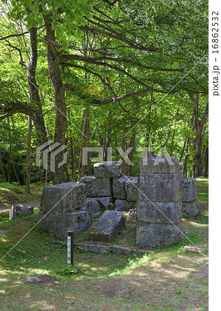 世界遺産　橋野高炉跡　二番高炉（岩手県釜石市） 16862532