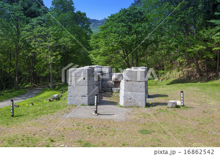 世界遺産　橋野高炉跡　一番高炉（岩手県釜石市） 16862542