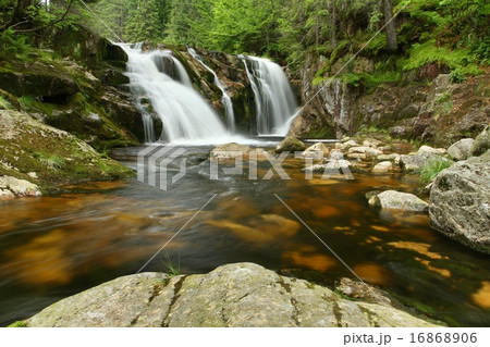 Elbe waterfall 16868906