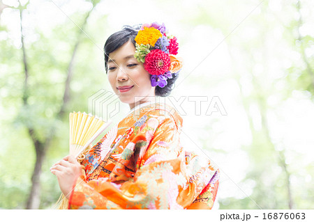 Bride's kimono by "Wasou" 16876063