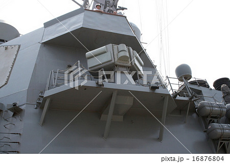 アメリカミサイル駆逐艦「マッキャンベル」の入港風景 アメリカミサイル駆逐艦「マッキャンベル」の入港風景 16876804