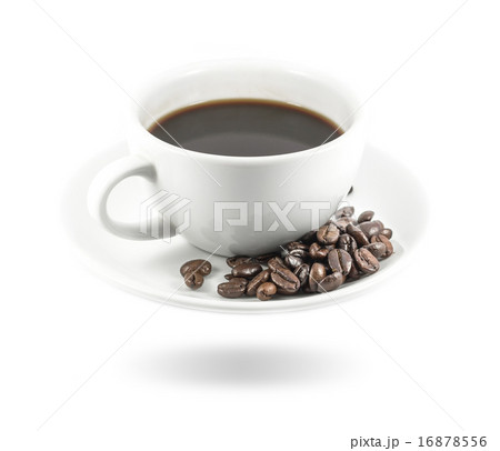 Coffee cup with roasted coffee beans on white background. Coffee cup with roasted coffee beans on white background. 16878556