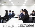 ビジネスイメージ　研修風景 16878696