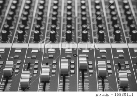 audio mixer, music equipment 16880111