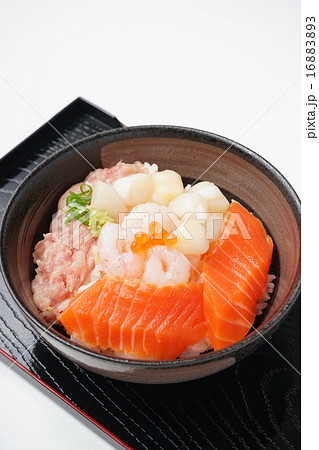 海鮮丼 16883893
