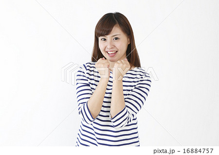 若い女性　 16884757